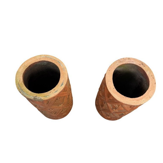 Image 1 of Set antiker französischer Terrakotta-Kaminblumentöpfe