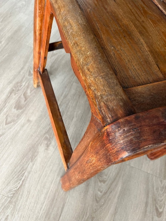 Image 1 of Silla antigua china de Shandong con forma de herradura.