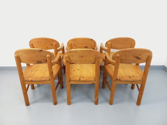 Image 1 of Set van 6 vintage Scandinavische Rainer Daumiller fauteuils van grenenhout uit de jaren 70.