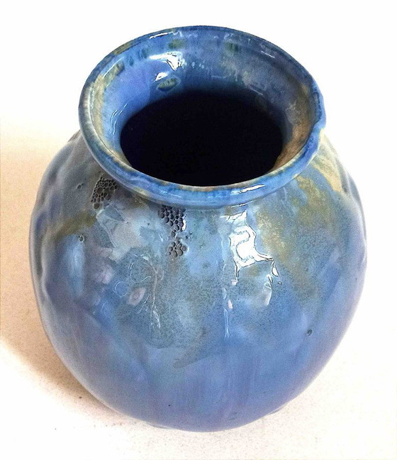 Image 1 of Art Deco slip vase Height 19.3 cm