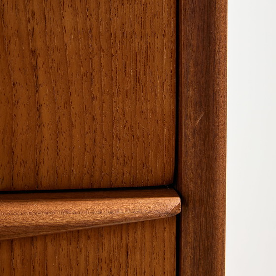 Image 1 of MK10648 Commode en teck restaurée