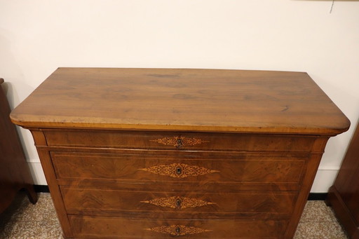 Antique Chest of Drawers in Inlaid Walnut, Italy Early 19th Century