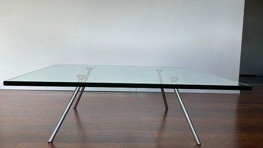 Maupertuus coffee table