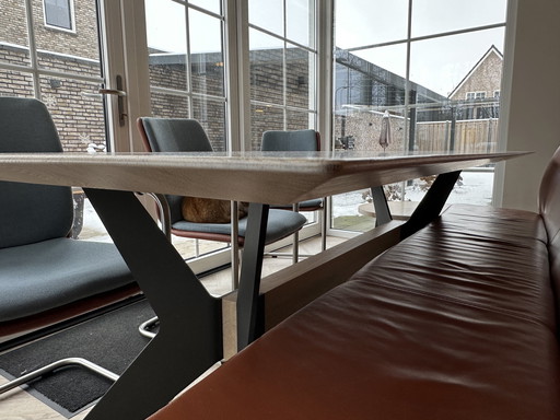 Bert Plantagie dining area