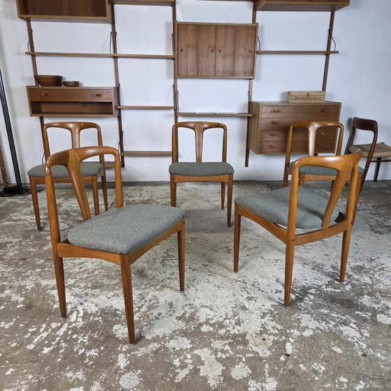 Image 1 of 5 Johannes Andersen 'Juliane' Vintage jaren 60 Deense stoelen