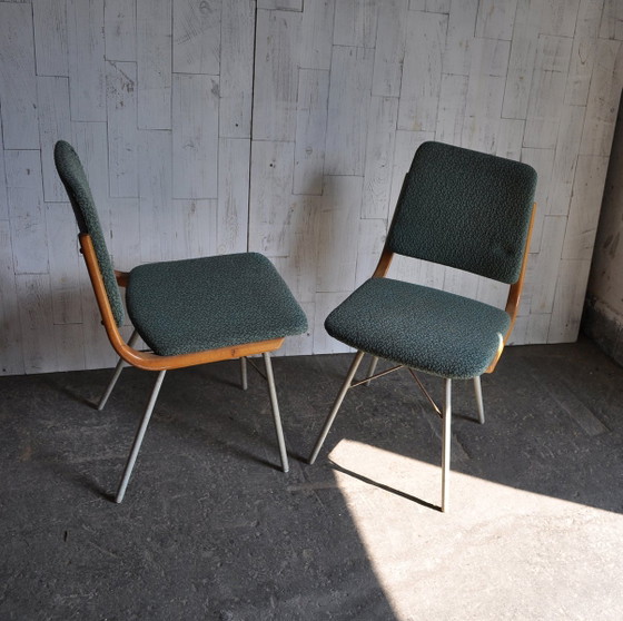 Set of Mid-Century Czechoslovak Chairs from Ton, 1960s – Adjustable recliner chair, Mid Century Modern (photo 2 of 5)