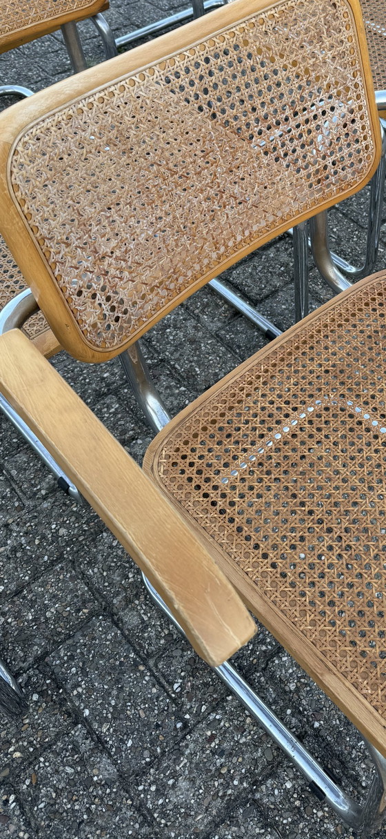 Image 1 of 10 sillas de cincha Marcel Breuer