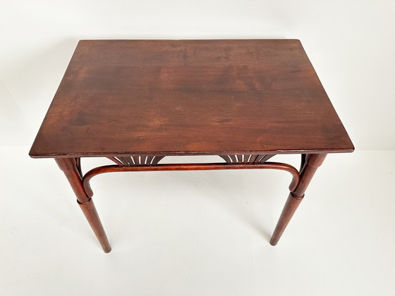 Image 1 of Vintage Authentique Table Thonet No 8121 | Table Bentwood