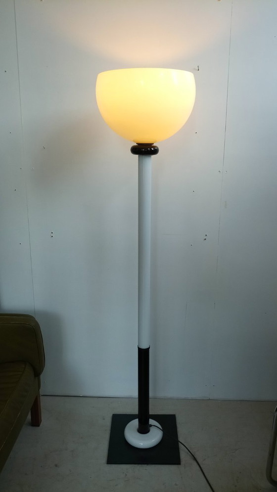 Image 1 of Rare glass floor lamp by Venini in Memphis style