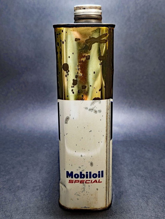 Image 1 of Bidon d'huile vintage "Mobiloil Spécial" 60's