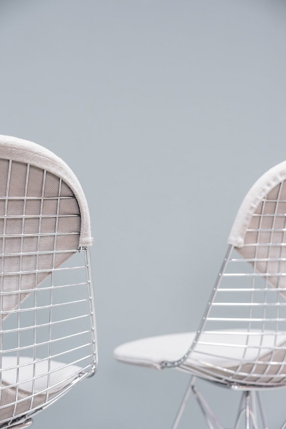 Image 1 of Sedia Eames DKR Bikini, 5x