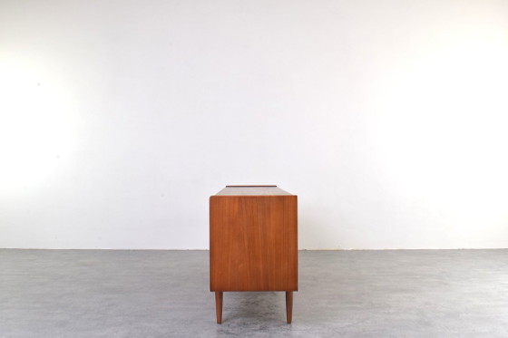 Credenza Trio in teak Mid-Century di Nils Jonsson per Hugo Troeds, anni '60., Credenze, Legno, Marrone (foto 7 di 15)