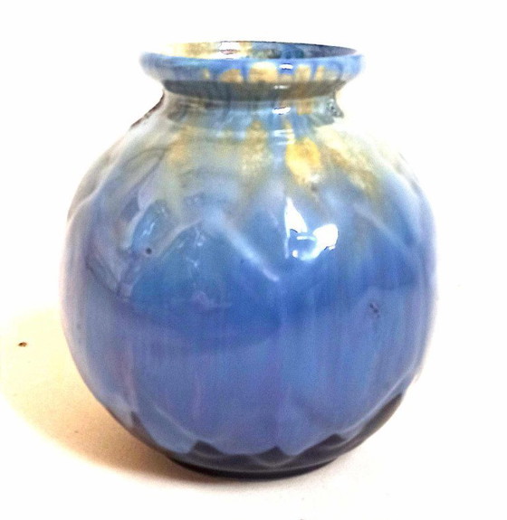 Image 1 of Art Deco slip vase Height 19.3 cm