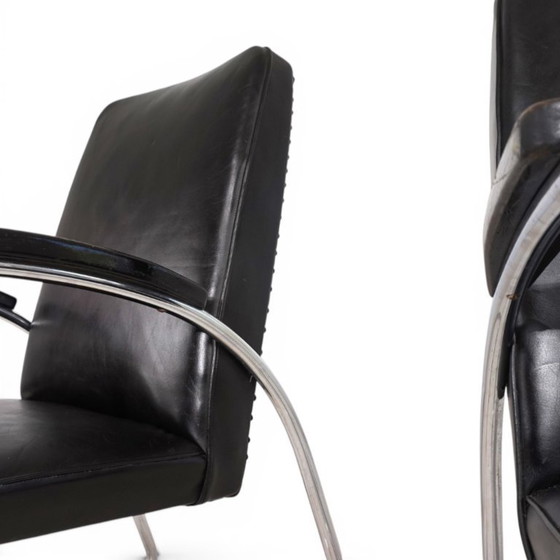 Image 1 of Set van 2 Bauhaus Streamline leren fauteuils met buisvormig stalen frame, 1930