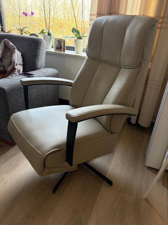 Image 1 of Poltrona da ufficio Prominent Vecchio Stand-up di lusso, come nuova, interamente in pelle, 3 motori e batteria