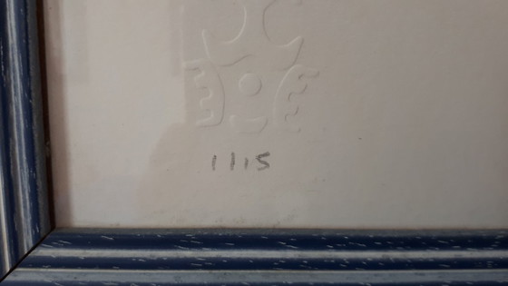 Image 1 of Icono de confianza - Caja de bombones Edición Oro - Litografía enmarcada del artista