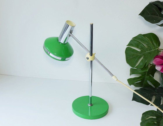 Image 1 of Lampada da tavolo vintage, lampada UFO dell'era spaziale, anni '60/'70, lampada da ufficio verde