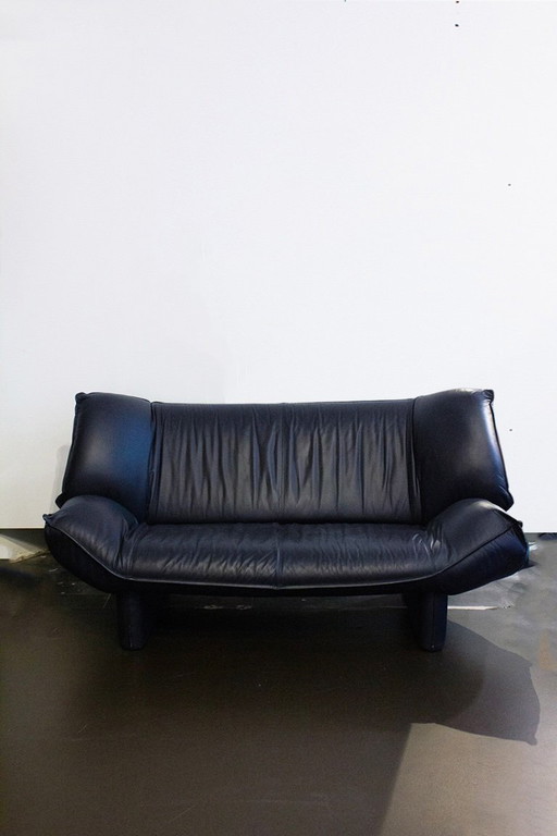 Dark blue leather sofa 'Tango' by Jan Armgardt for Leolux