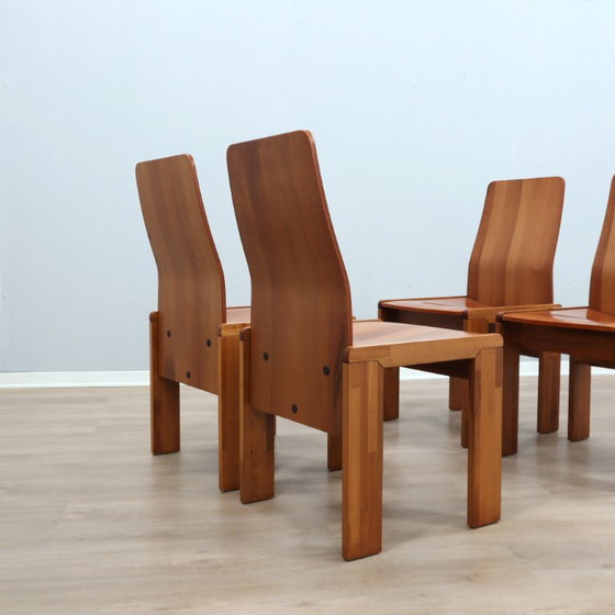 Ensemble de 4 chaises italiennes à dossier haut en bois courbé, style Scarpa, années 1970 (photo 10 of 15)