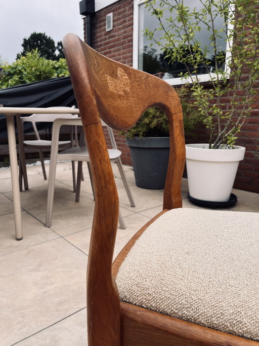 4 sillas de comedor de diseño escandinavo