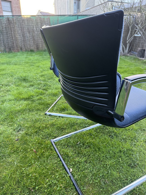 Image 1 of 2 taburetes de diseño giroflex