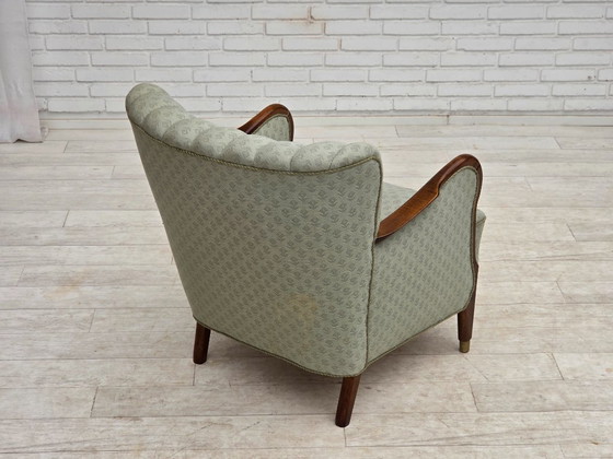 Image 1 of Deense fauteuil uit de jaren 60, lichtblauwe meubelstof, beukenhout.