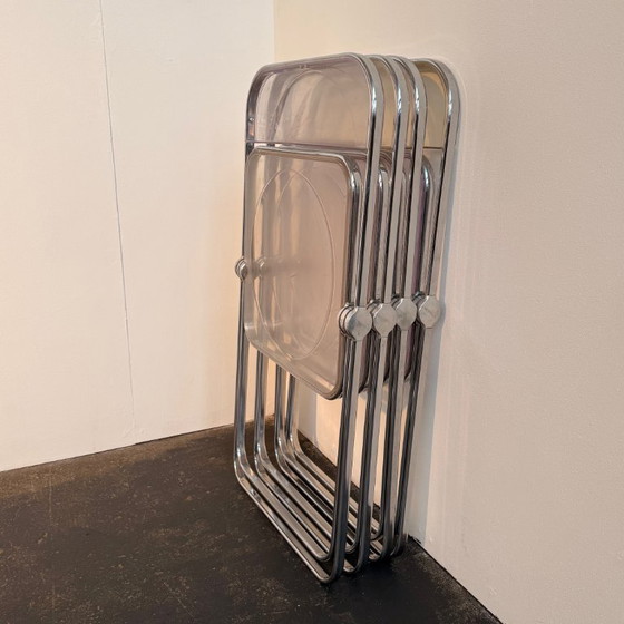 Image 1 of 4 chaises pliantes transparentes Plia de Castelli