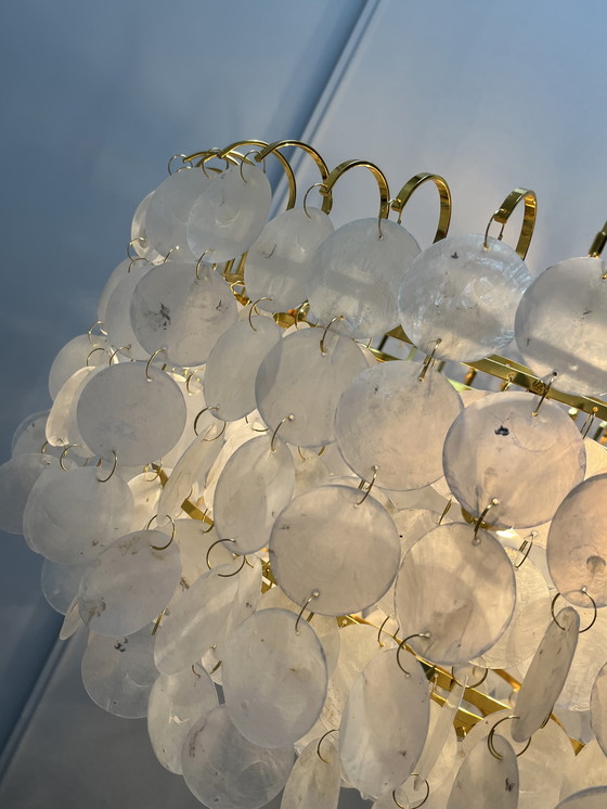 Image 1 of Xl formaat grote capiz schelpen hanglamp goud frame 