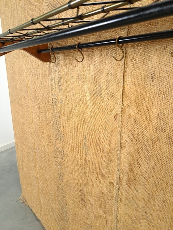 Image 1 of Porte-manteau suédois en teck, noir et or, n° 17