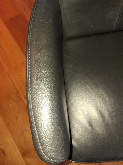 4 Bert Plantagie dining armchairs.