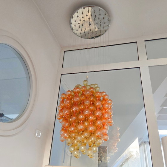 Image 1 of Vintage hanglamp uit de jaren 70 in de stijl van Verner Panton, met een futuristische uitstraling.