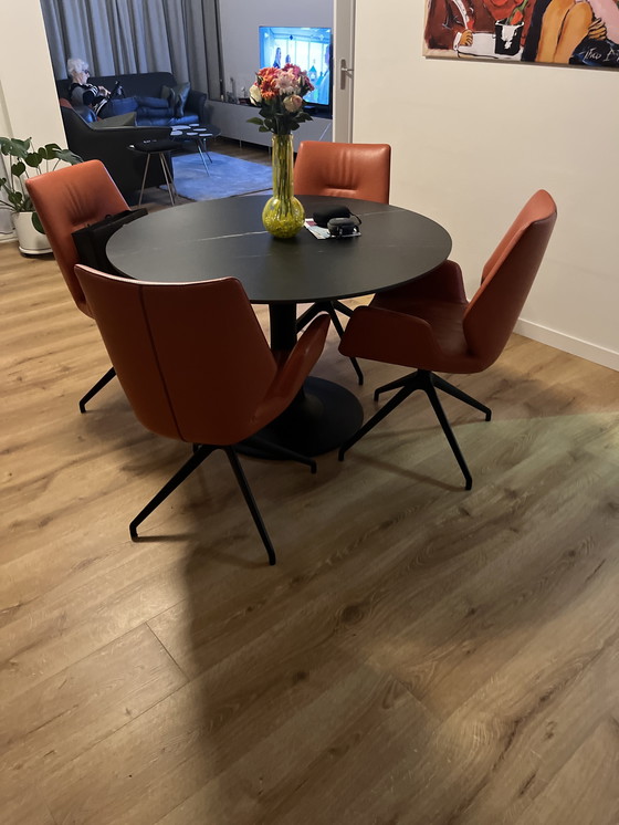 Image 1 of Leolux table with chairs