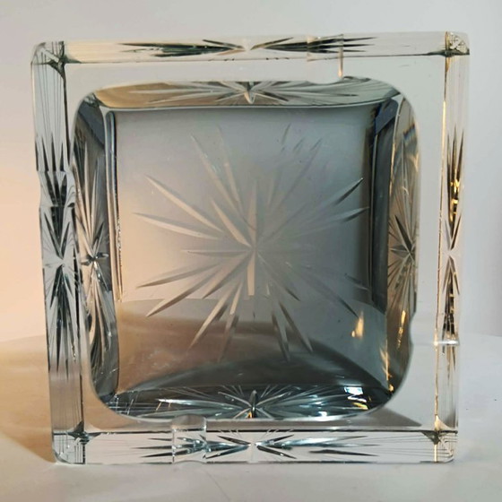 Image 1 of Cendrier ou vide-poches carré, grand modèle rare des années 1970, en verre de Murano, signé Mandruzzato. 14 cm / 5,51 pouces