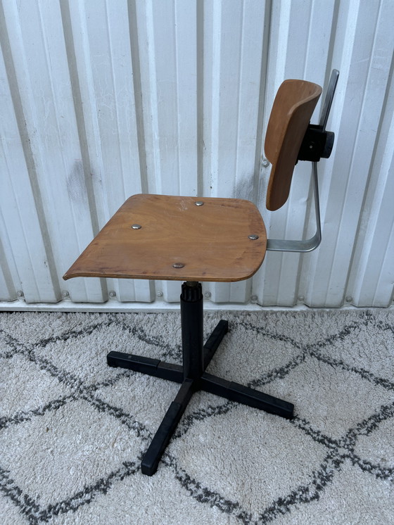 Image 1 of Bureaustoel de mediados de siglo