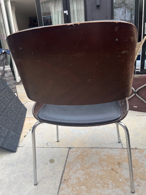 Image 1 of 6 retro design stoelen Eugen Schmidt waarvan 4 in prima staat 