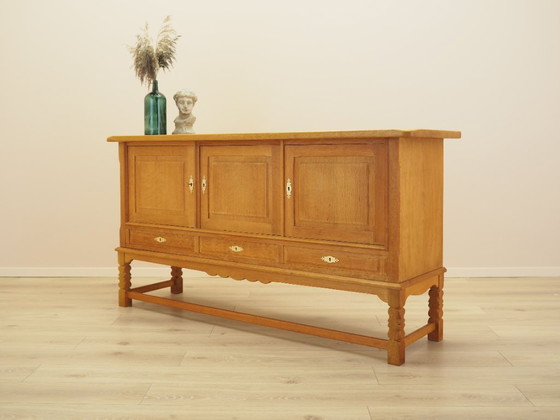 Credenza in rovere di Henning Kjærnulf, design danese moderno degli anni '60 – Credenze, Wood (photo 4 of 17)