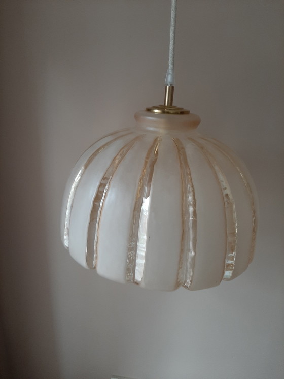 Image 1 of Lampada a sospensione vintage color ambra