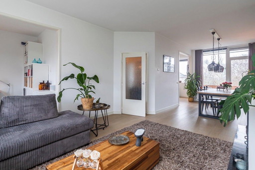 Tavolino da caffè Aulia, Linteloo di Henk Vos