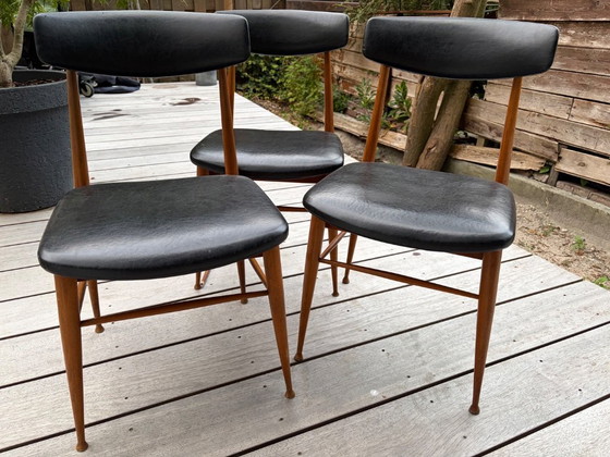 Three slender, charming 1960s French dining chairs - need restoration – Wood, Skai (photo 2 of 11)