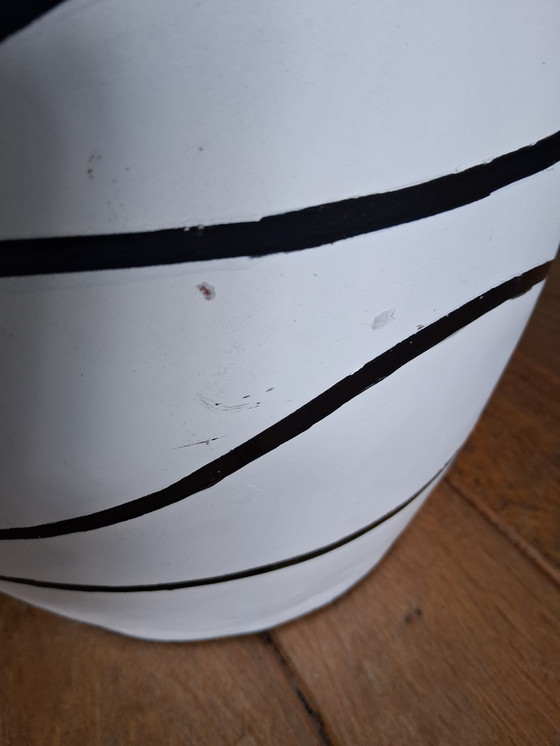 Image 1 of Schöne Keramik Pop-Art Vase in Schwarz/Weiß