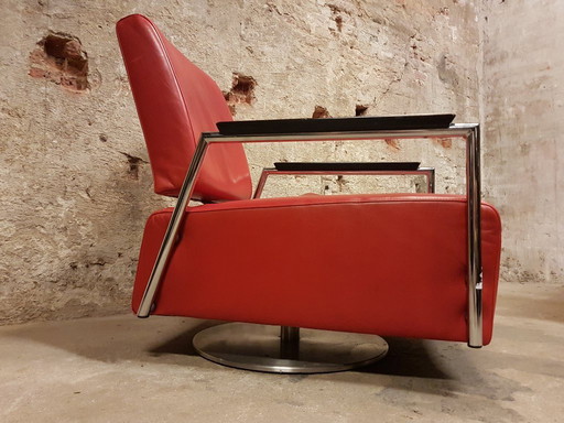 Poltrona girevole vintage anni '70 in pelle rossa