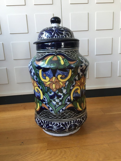 Mexikanische Deckelvase