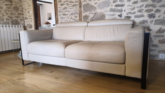 Leather Sofa - XXL House – Maison XXL, 2 seaters (photo 3 of 5)