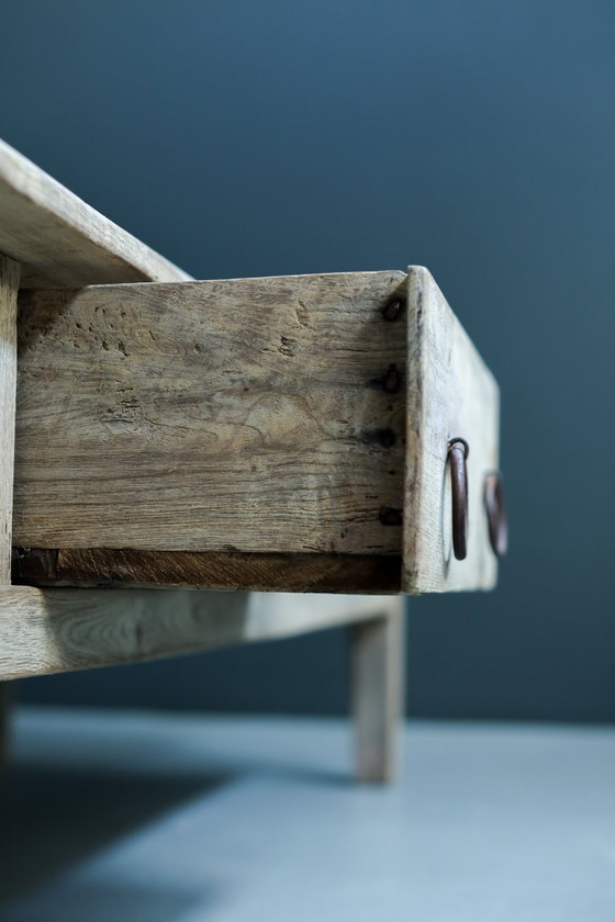 Image 1 of Coffee table Spanish Farm Table