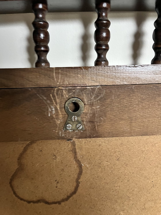 Image 1 of Specchio da parete classico vintage con cornice in legno