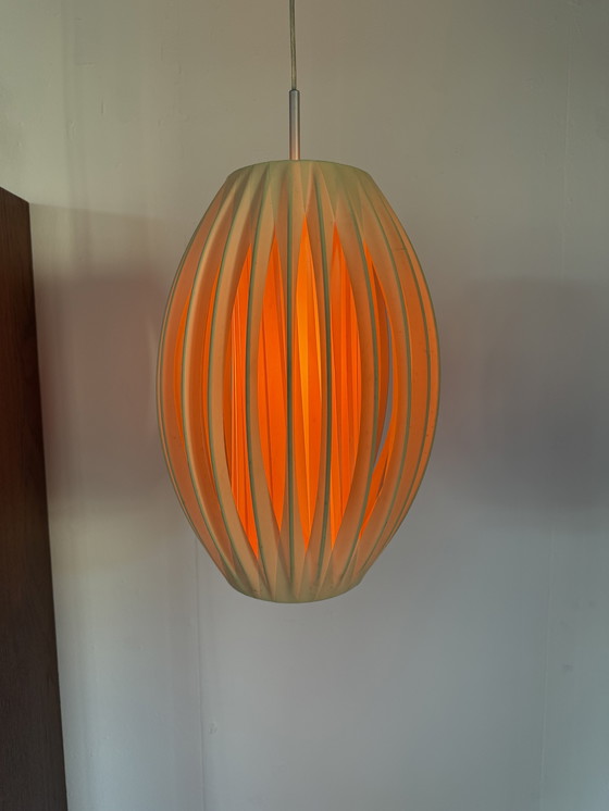 Image 1 of Lampada a sospensione vintage danese con stecche di plastica anni '70