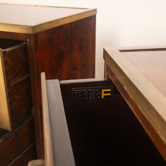 Aldo Frigerio & Luciano Frigerio Tables de nuit Bagdad en ronce de noyer et laiton – Brass (photo 15 of 24)