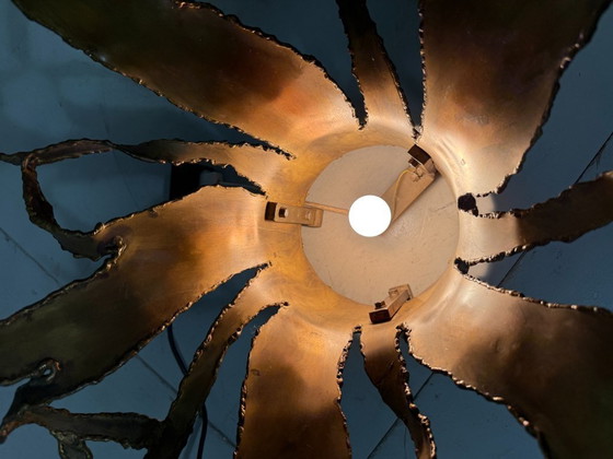 Image 1 of Table basse brutaliste illuminée en laiton foncé, années 1960