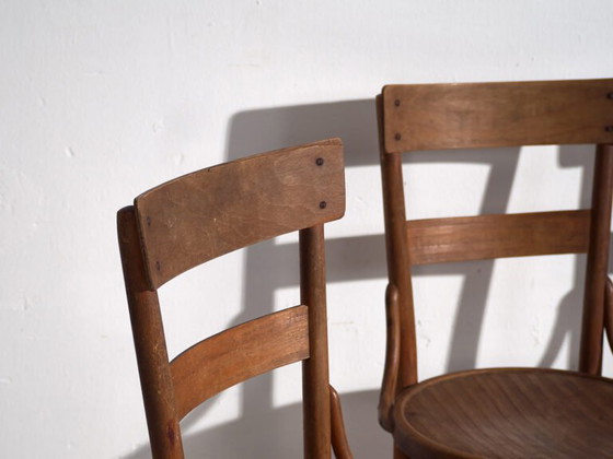 Antique set of Thonet chairs (c.1920). Set of four pieces #1 – Dining chairs (photo 25 of 40)