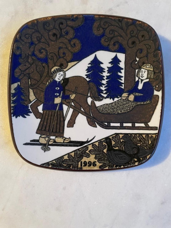 Image 1 of Arabia Kalevala Wall Plates Finlandia 1977-1999